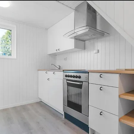Tromsdalen 1 - Free Parking Apartment Tromso